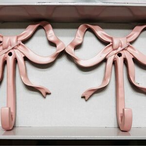 Pink Bow Wall Hooks